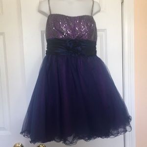 Formal Special Occasion Dress size 11 Juniors